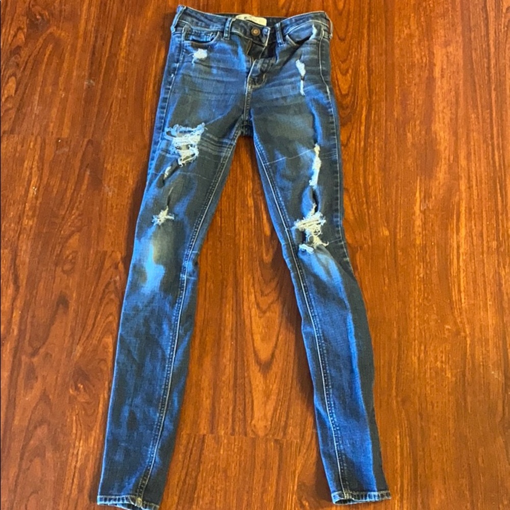 Hollister jeans